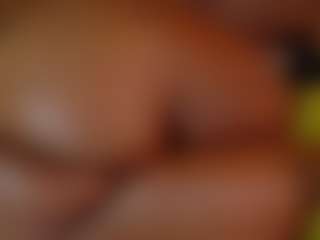 Live cam show with Naomhy - Ride Torso on Cam Slut