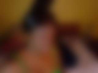 Naomhy's Live Sex Cam Show