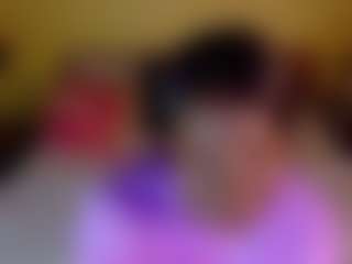 Naomhy's Live Sex Cam Show