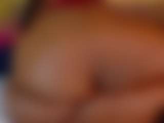 Live cam show with Naomhy - Ebony HD on eurowanks.com