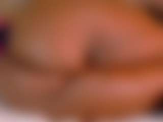 Live cam show with Naomhy - Tease on Big Tits