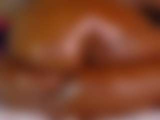 Live cam show with Naomhy - Black HD on Milf Play