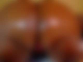 Naomhy's Live Sex Cam Show