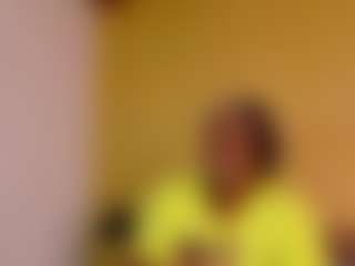 Naomhy's Live Sex Cam Show