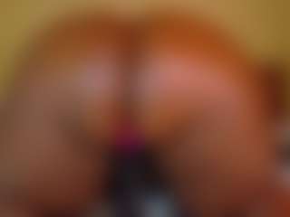Performer in webcam MILF Naomhy in streaming live