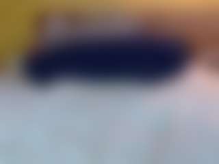 Live cam show with Naomhy - Black MILF on fuklive.com