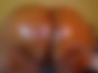 Live cam show with Naomhy - Black MILF on hrnylive.com