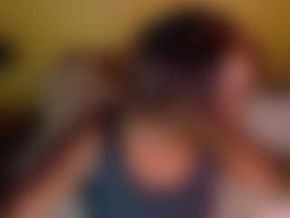 Naomhy's Live Sex Cam Show