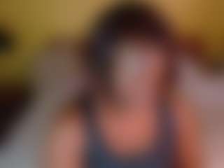 Naomhy's Live Sex Cam Show