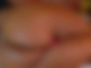 Naomhy's Live Sex Cam Show