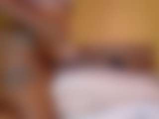 Naomhy's Live Sex Cam Show