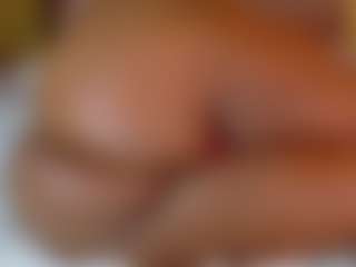 Naomhy's Live Sex Cam Show