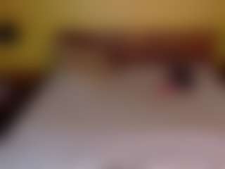 Live cam show with Naomhy - Ride Torso on Gym Cam Girls