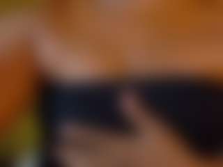 Live cam show with Naomhy - Ride Torso on Mixed Magazine Live