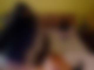 Live cam show with Naomhy - Ebony on crypto-cams | colombia