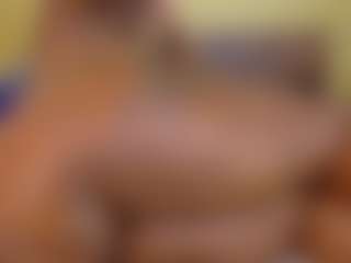 Naomhy's Live Sex Cam Show