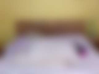 Live cam show with Naomhy - Cum In Pussy on Fling VIP Chat