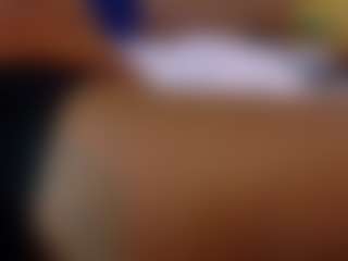Naomhy's Live Sex Cam Show