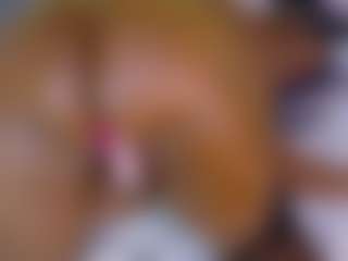 Naomhy's Live Sex Cam Show