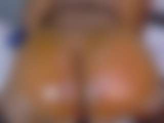 Naomhy's Live Sex Cam Show