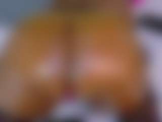 Naomhy's Live Sex Cam Show