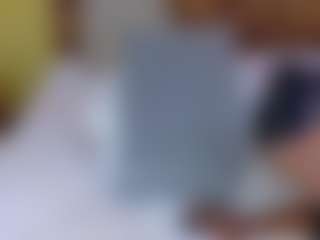 Naomhy's Live Sex Cam Show