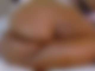 Naomhy's Live Sex Cam Show