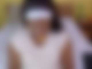 Live cam show with Naomhy - Black MILF on liverealitysex.com