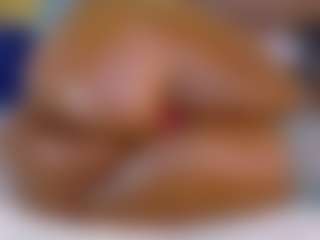 Live cam show with Naomhy - Bedroom on crypto-cams