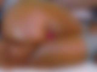 Live cam show with Naomhy - Ebony Big Tits on Dare Cams