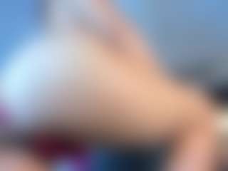 Live cam show with DayanaFrishman - Brown Eyes on Camsoda
