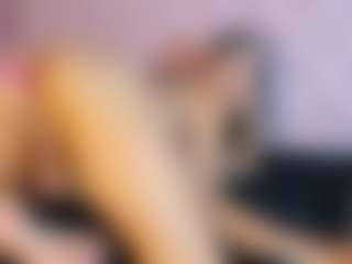 Live cam show with DayanaFrishman - Brown Eyes on Camsoda