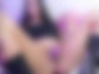 Carlacutee's Live Sex Cam Show