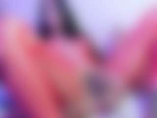 Carlacutee's Live Sex Cam Show