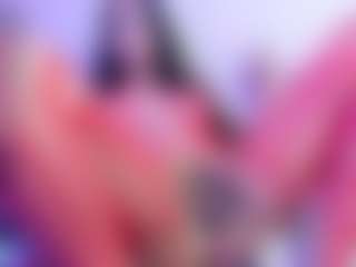 Carlacutee's Live Sex Cam Show
