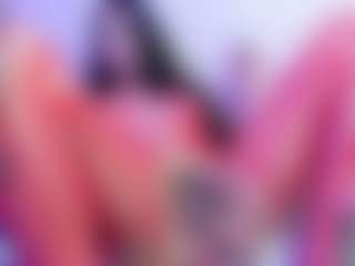 Carlacutee's Live Sex Cam Show