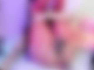 Carlacutee's Live Sex Cam Show