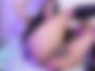 Carlacutee's Live Sex Cam Show