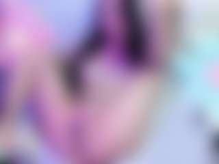 Carlacutee's Live Sex Cam Show