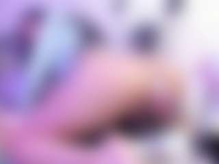Carlacutee's Live Sex Cam Show