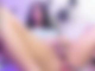 Carlacutee's Live Sex Cam Show