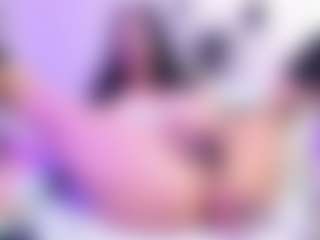 Carlacutee's Live Sex Cam Show