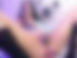 Carlacutee's Live Sex Cam Show
