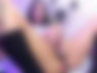 Live cam show with Carlacutee - Dirty Talk on crypto-cams
