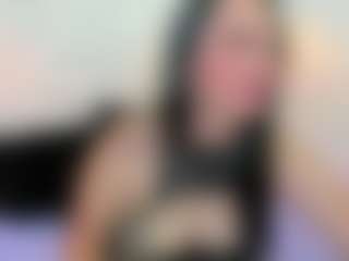 Live cam show with Sammy - Public on googirlz