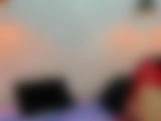 Live cam show with Sammy - MILF on googirlz
