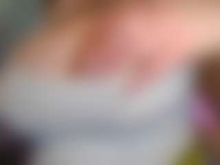 Live cam show with Mandy Belcher - Facial on TottyGirls