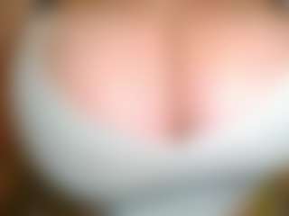 Эротическая трансляция с Mandy Belcher — Blonde Hair Big Tits на Camsoda