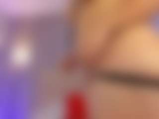 Live cam show with Lindarey - Teen (18+) on SpunkLive