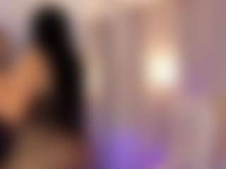 Live cam show with Lindarey - Mature on crypto-cams